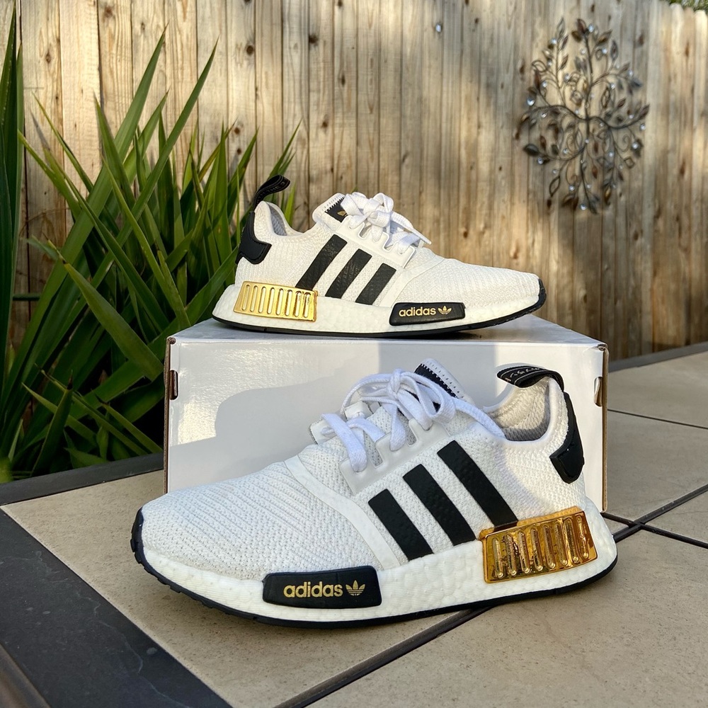 Adidas NMD R1_J ‘White Gold Metallic’ (SOLD)